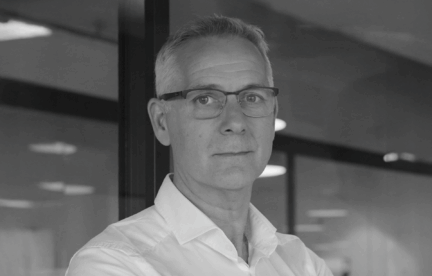 Simon Bailey